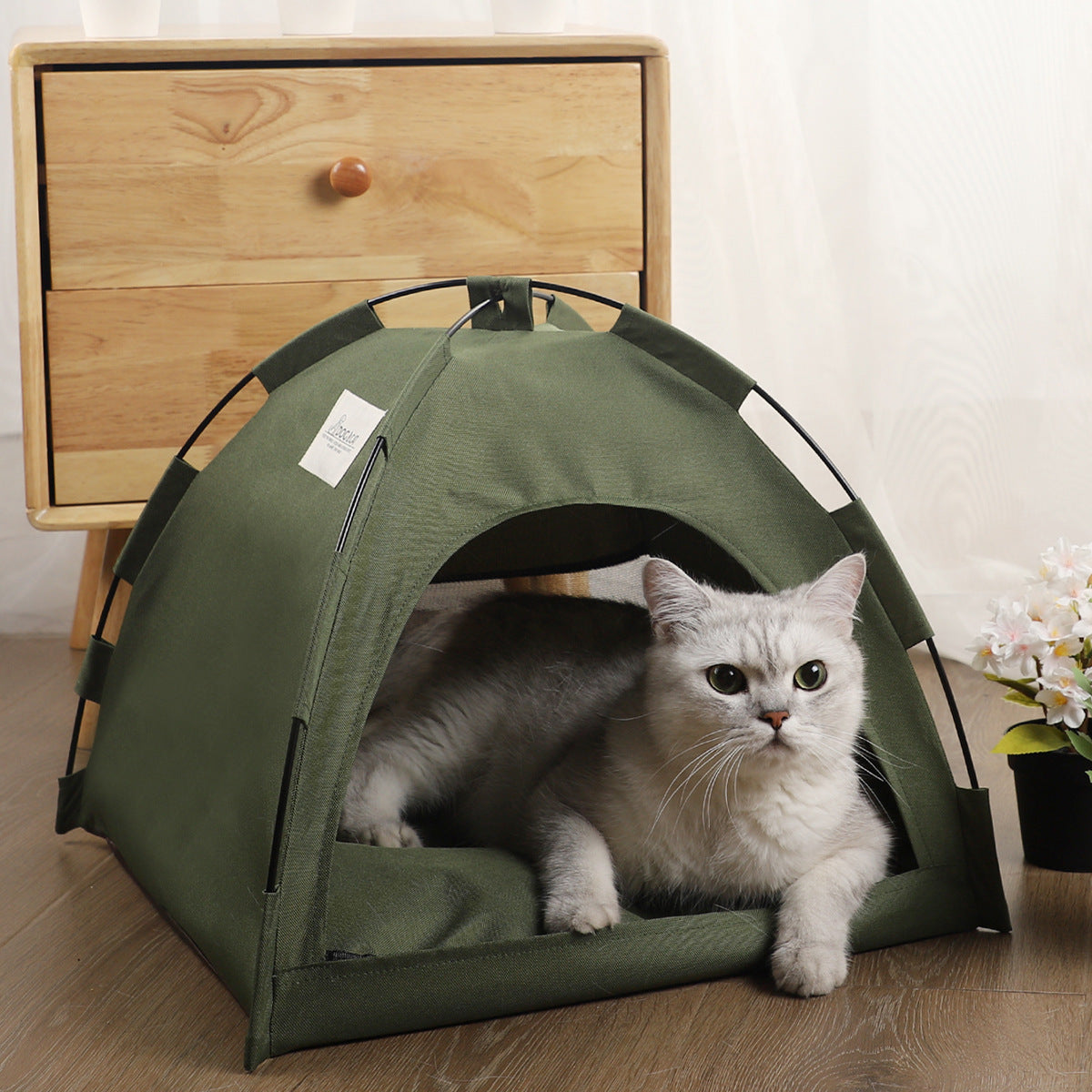 Cat Tent Bed with Removable Soft Pad – Portable Pet Tent Cave for Cats & Small Dogs | Breathable, Self-Cooling & Non-Slip |  (3–5 Days)